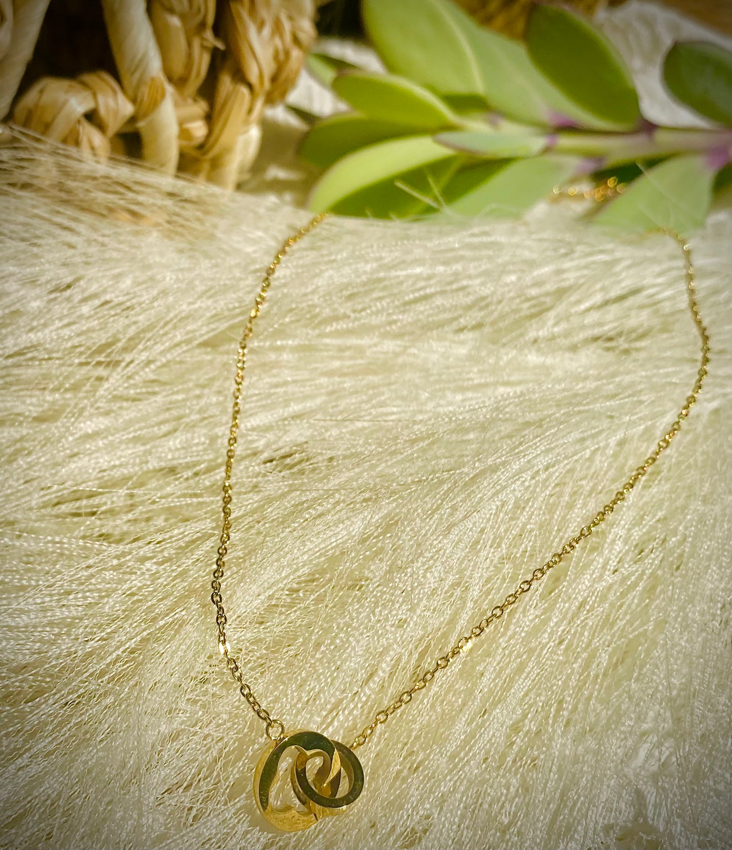 Κολιέ χρυσό με κρίκους